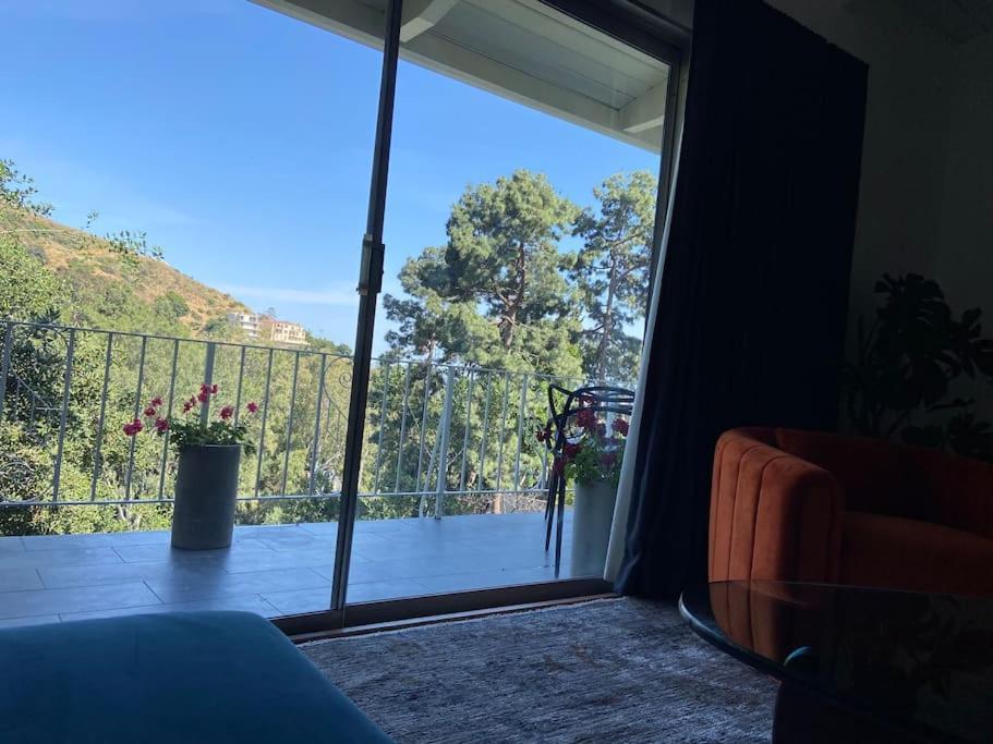 Stunning Hollywood Midcentury Modern-Views-Best Location! 洛杉矶 外观 照片