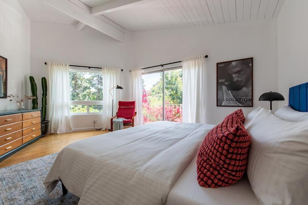 Stunning Hollywood Midcentury Modern-Views-Best Location! 洛杉矶 外观 照片